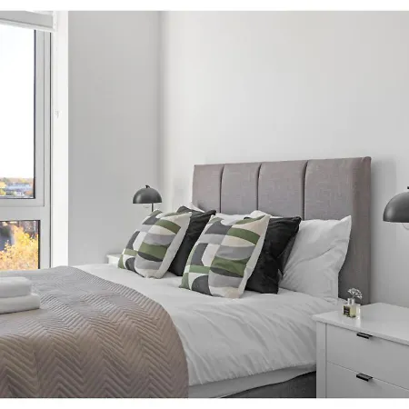 Beckenham Beauty: Modern 1-Bedroom Abode